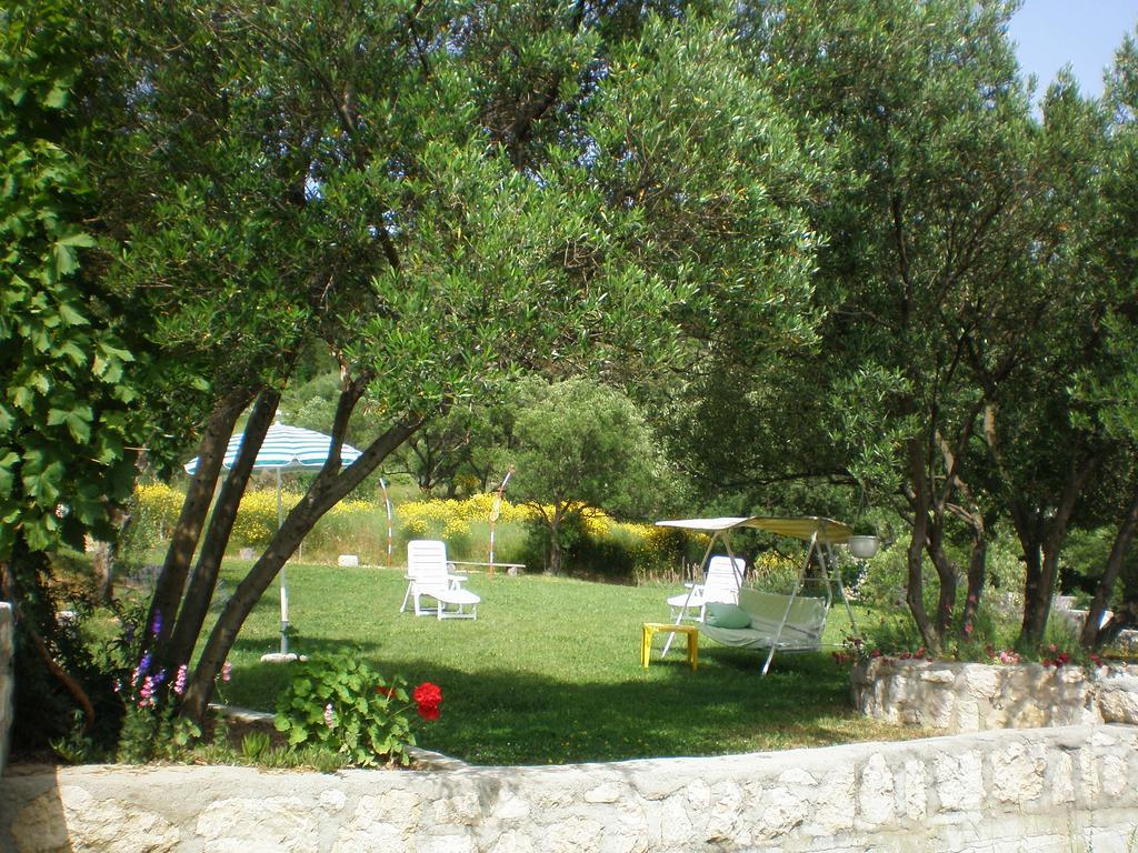 Apartment Zorka Supetarska Draga Zewnętrze zdjęcie